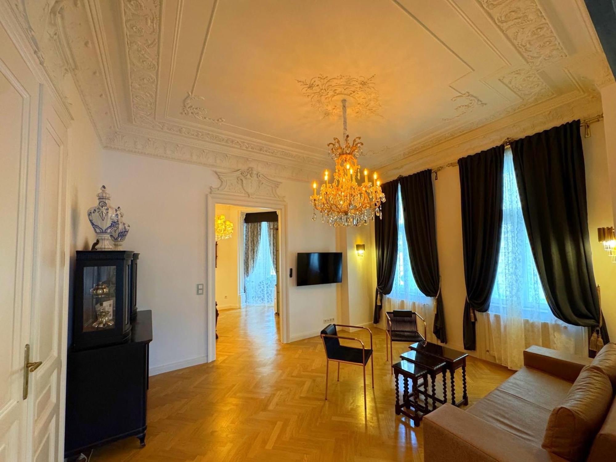 7Th Heaven Vienna Center Apartments Esterno foto